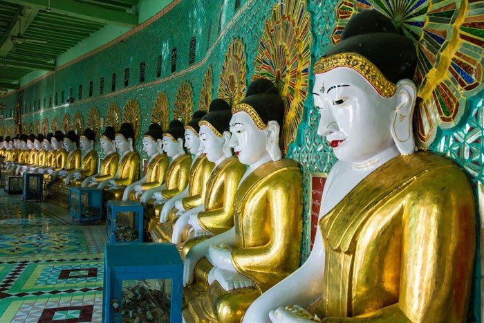 Mandalay Buddhas