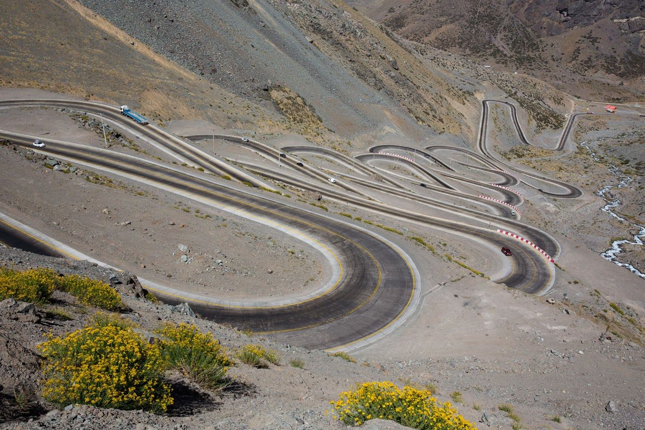 29 curves Chile