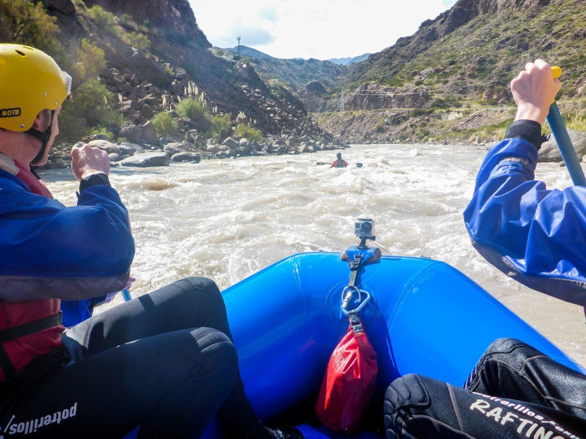 Whitewater Rafting in Mendoza, Argentina – Earth Trekkers
