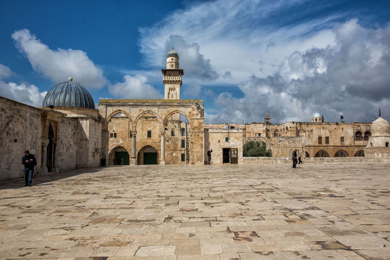 How to Visit Temple Mount and Dome of the Rock | Earth ...