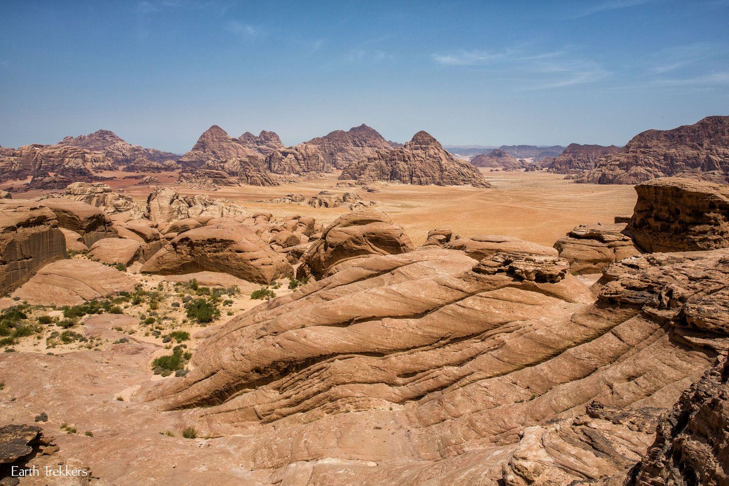 Journey Through the Wadi Rum Desert in Photos | Earth Trekkers