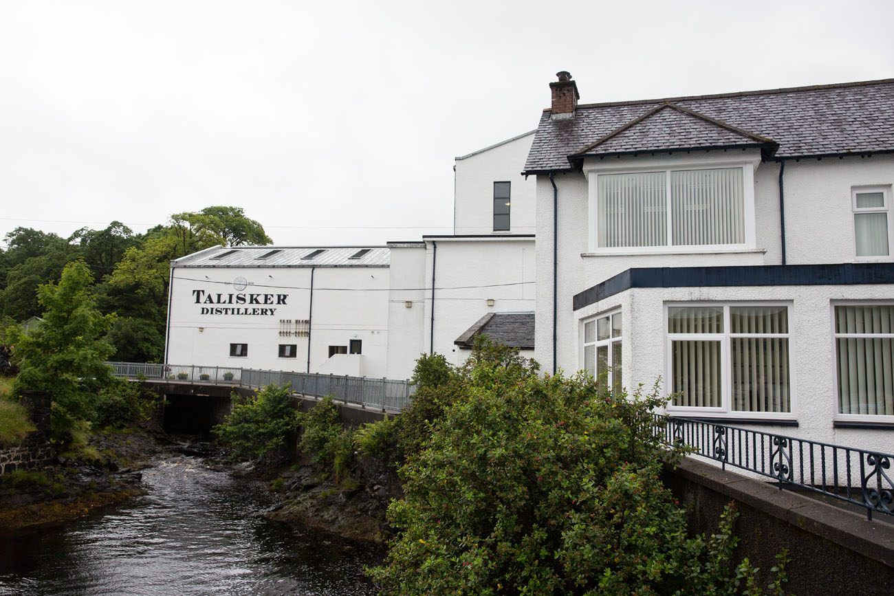 Talisker Distillery | Best things to do on the Isle of Skye