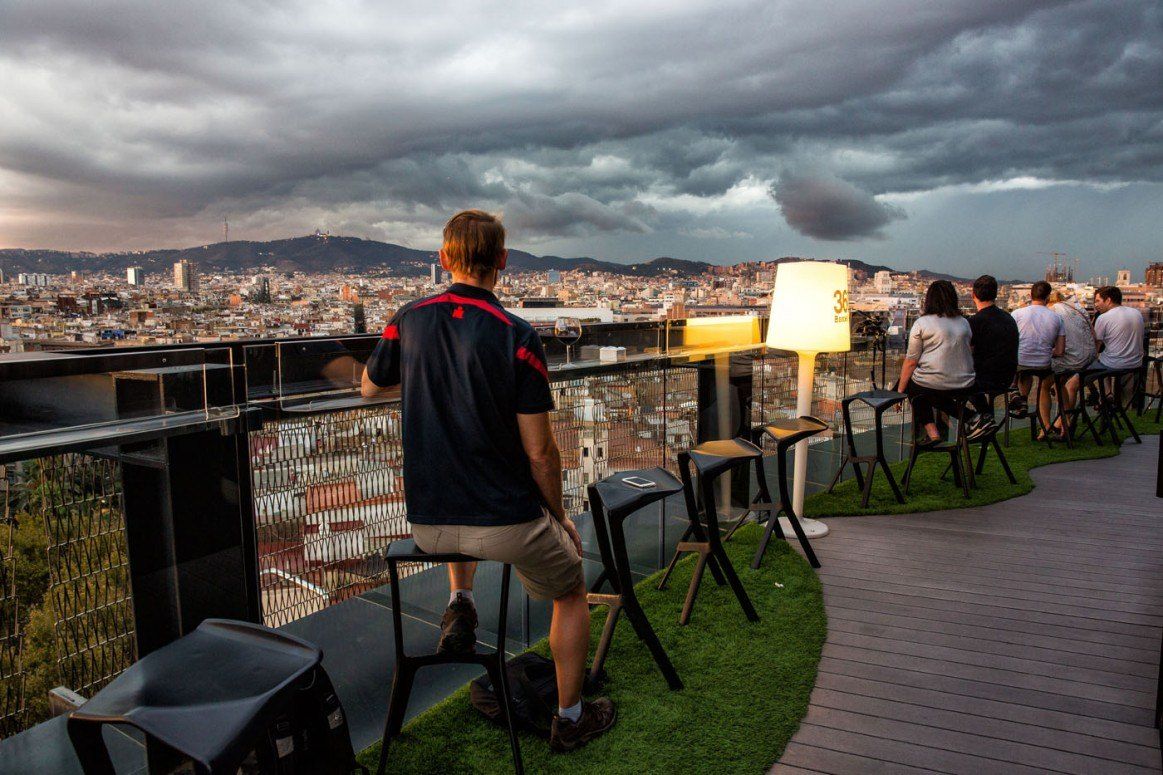 Tapas! Tapas! Tapas! Restaurants and Rooftop Bars in Barcelona Earth