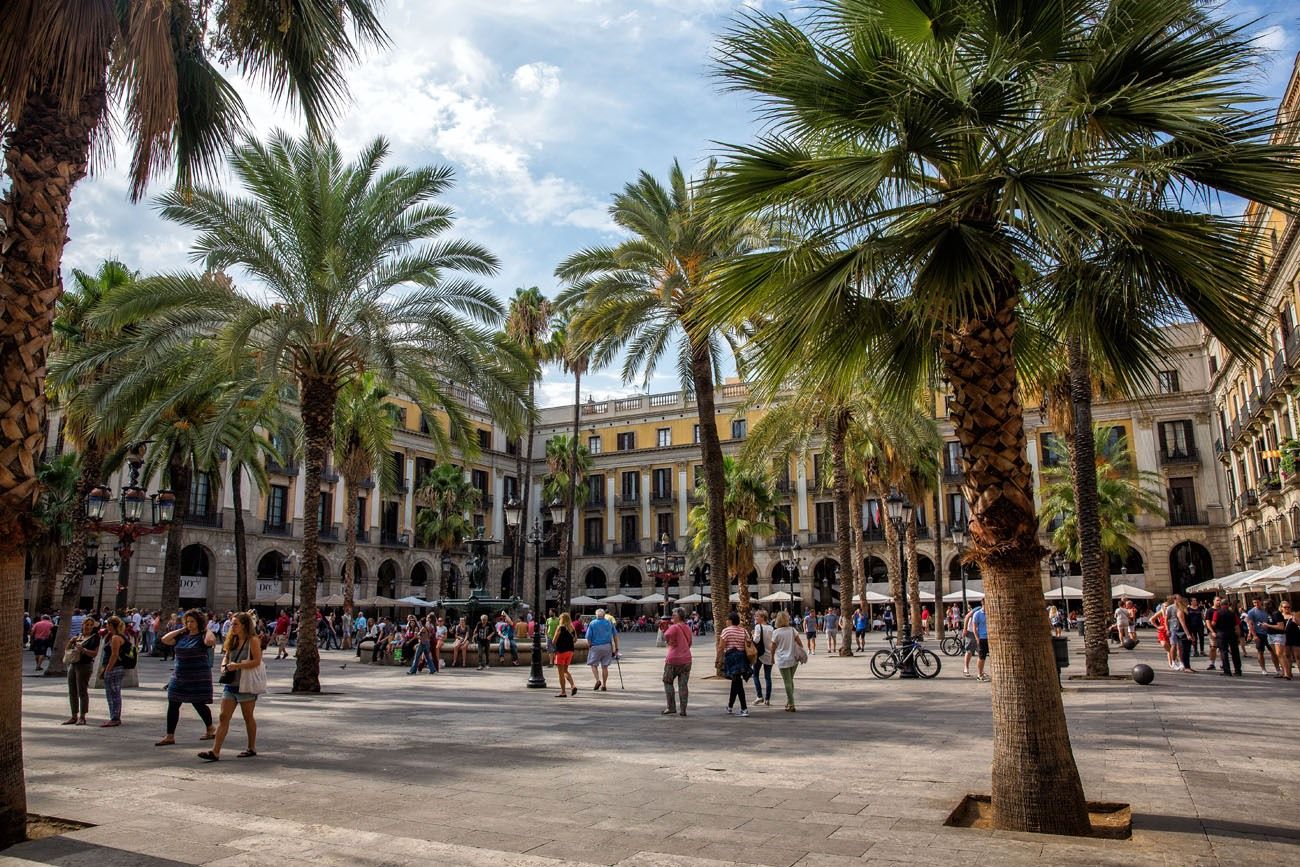 Barcelona Plaza