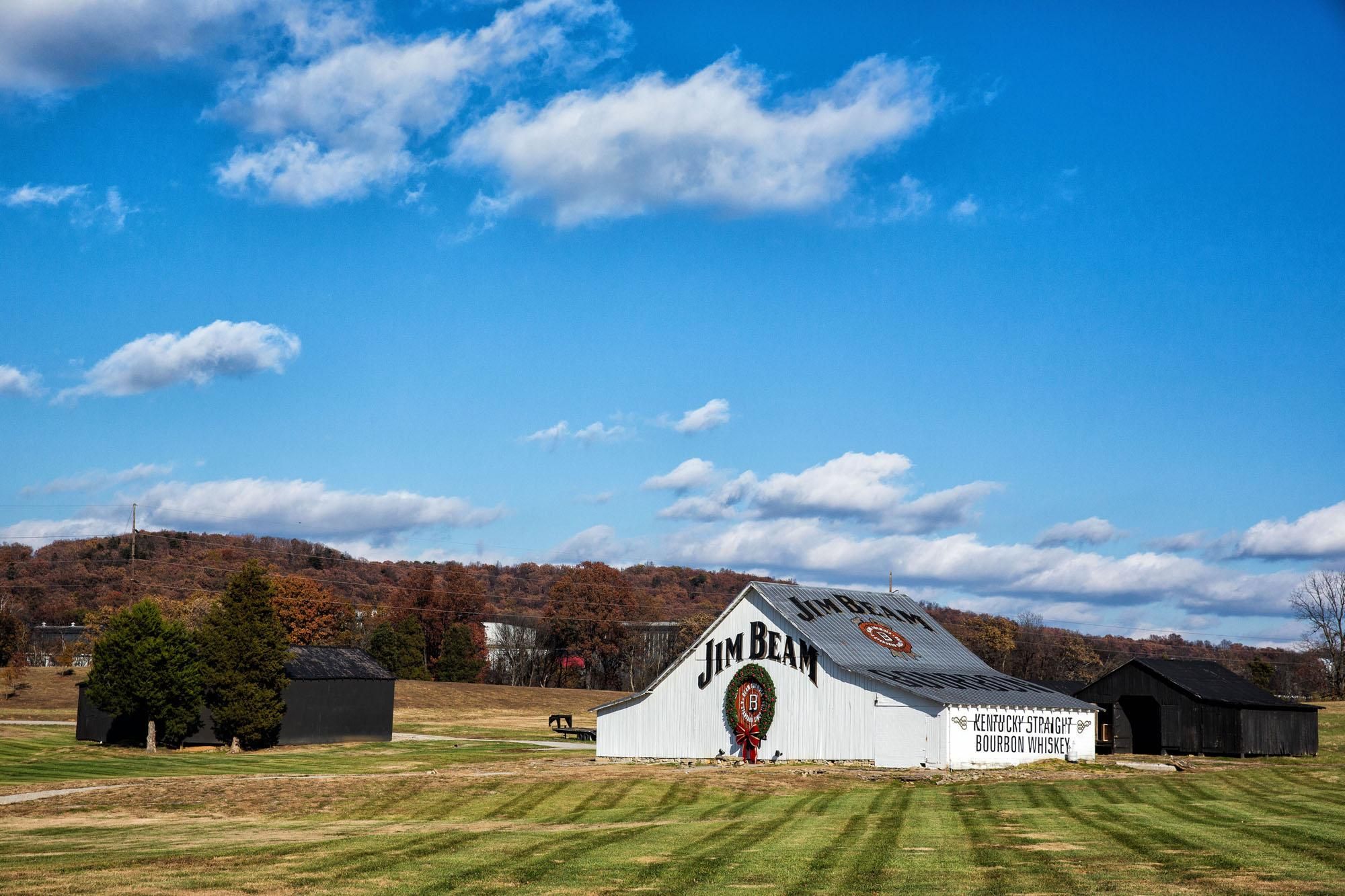 Best Distilleries To Visit On The Kentucky Bourbon Trail Earth Trekkers   Kentucky Bourbon Trail .optimal 