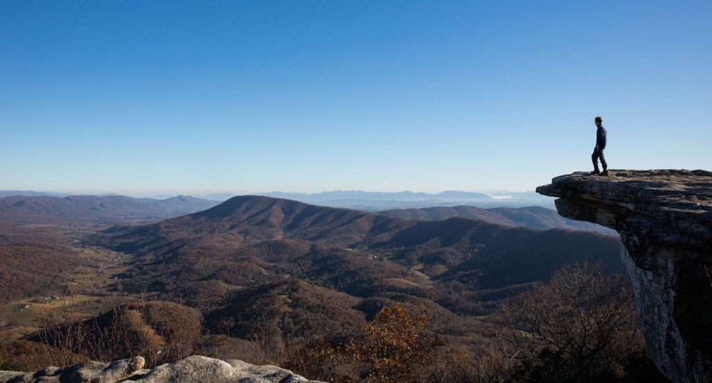 Hiking McAfee Knob on the Appalachian Trail – Earth Trekkers