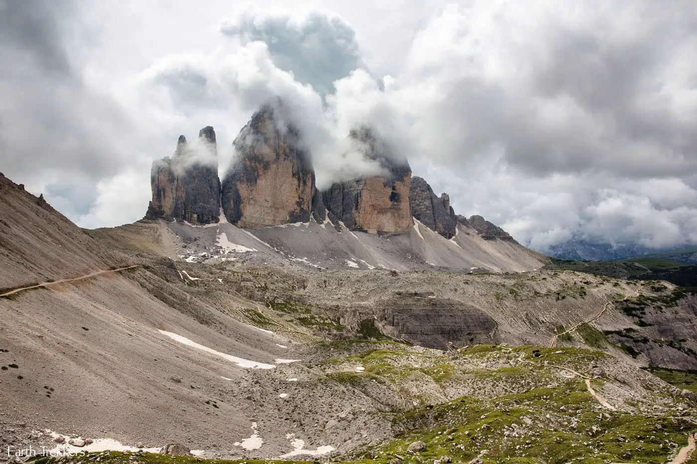 Tre Cime de Lavaredo Hike in the rain with lots of clouds