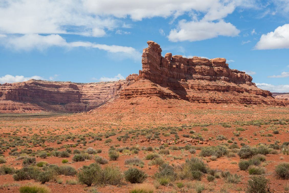 How to Visit the Valley of the Gods in Utah – Earth Trekkers