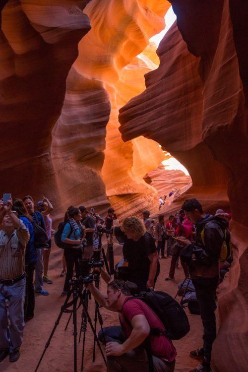 How to Visit Lower Antelope Canyon (+ Photo Tour) Earth Trekkers