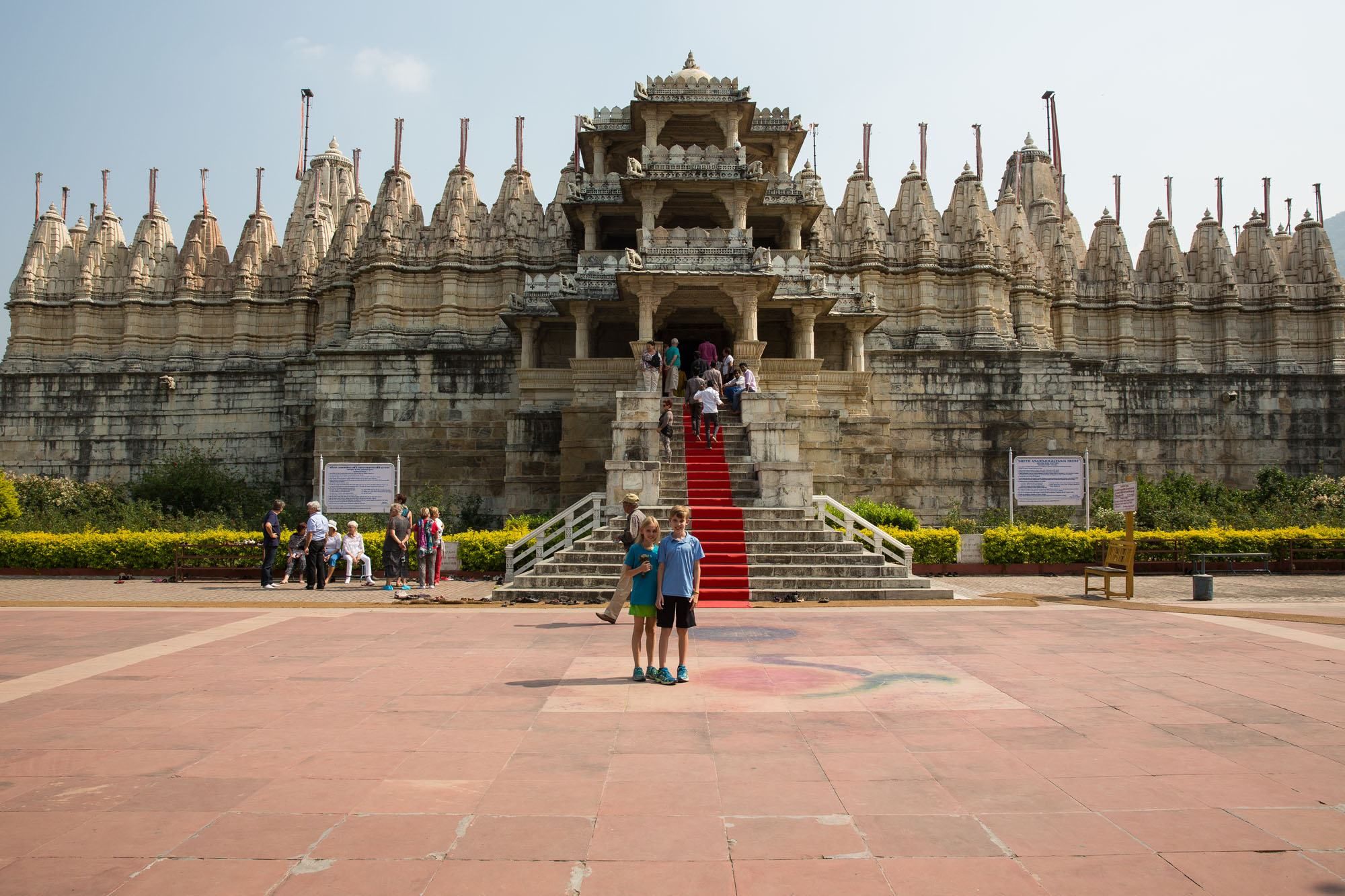 How to Visit Ranakpur Temple on a Road Trip through India | Earth Trekkers