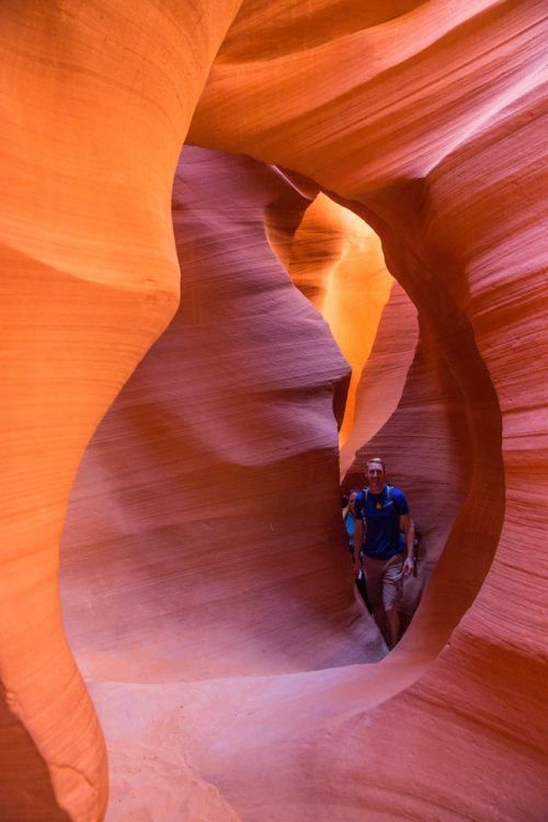 Should You Visit Upper Or Lower Antelope Canyon? – Earth Trekkers