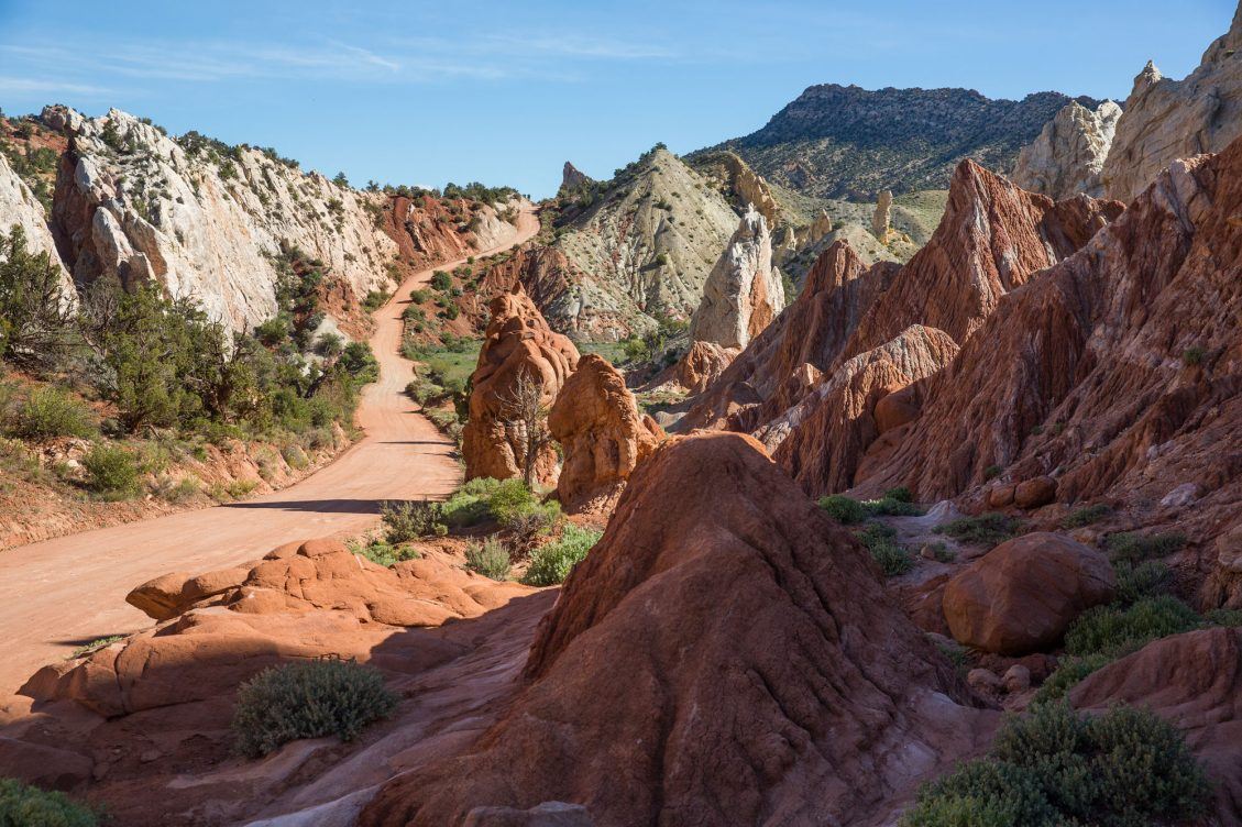 What’s It Like to Drive Cottonwood Canyon Road? | Earth Trekkers