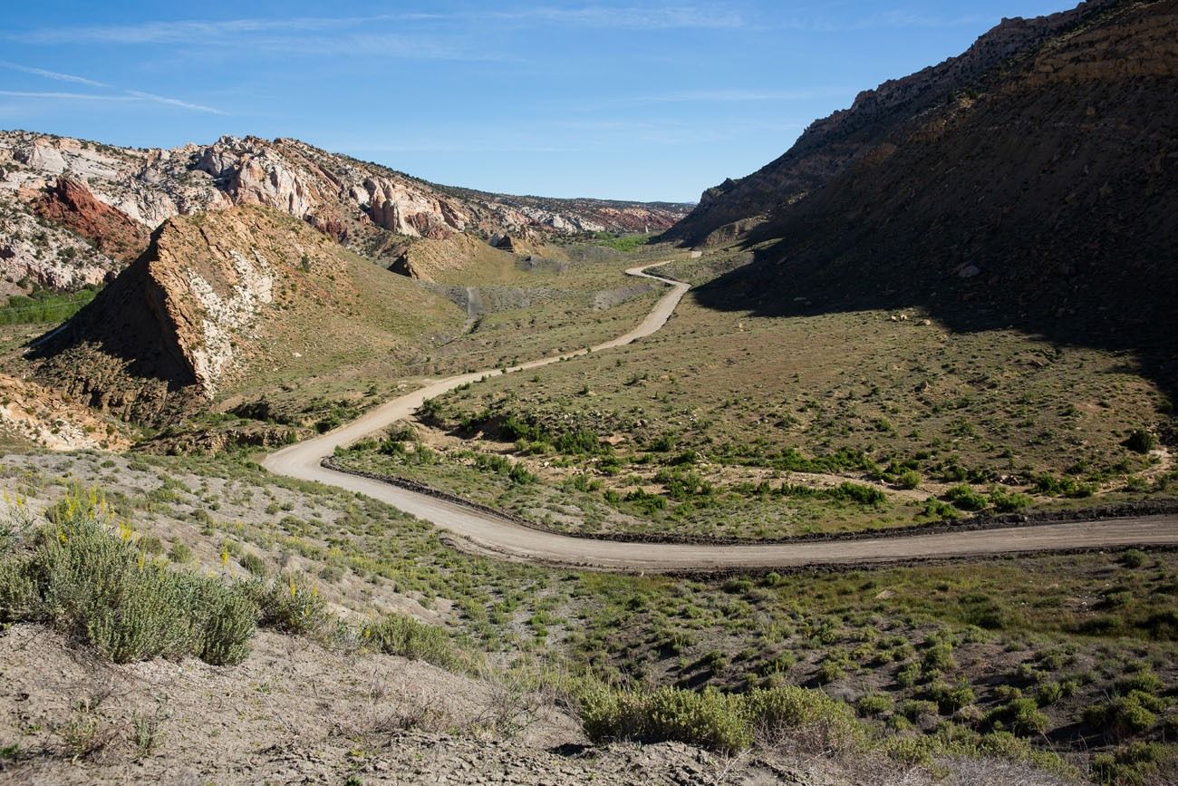 Whats It Like To Drive Cottonwood Canyon Road United States Earth Trekkers 7481