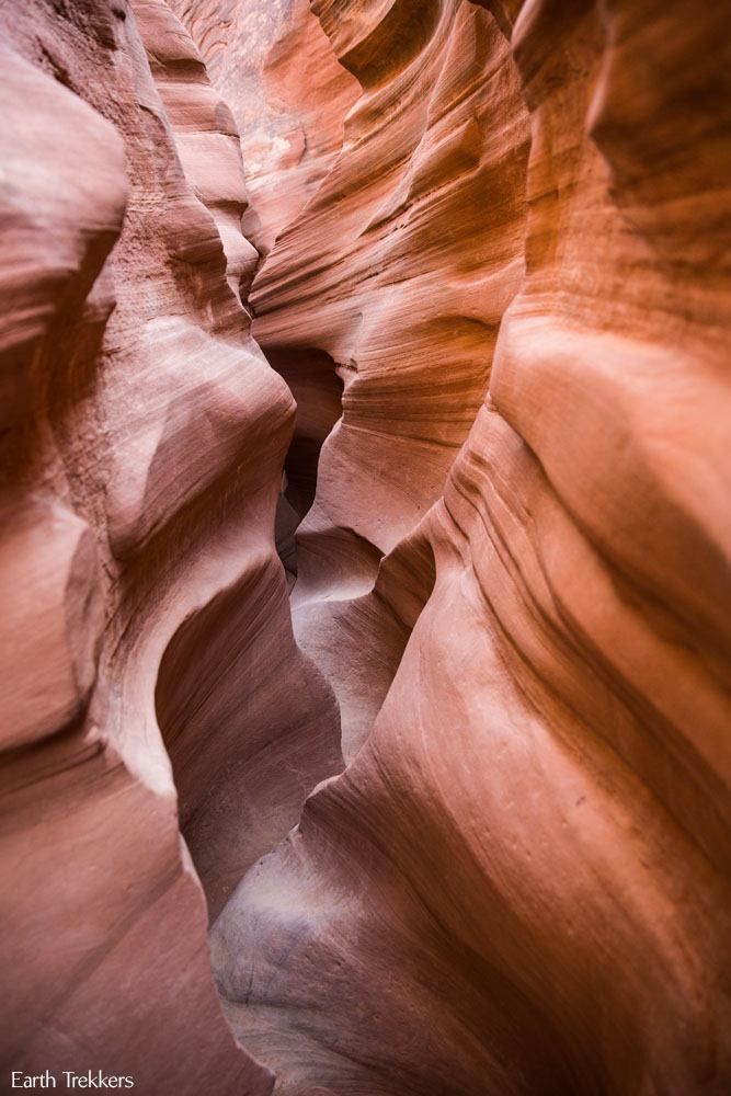 Peek-a-boo slot canyon utah usa softball