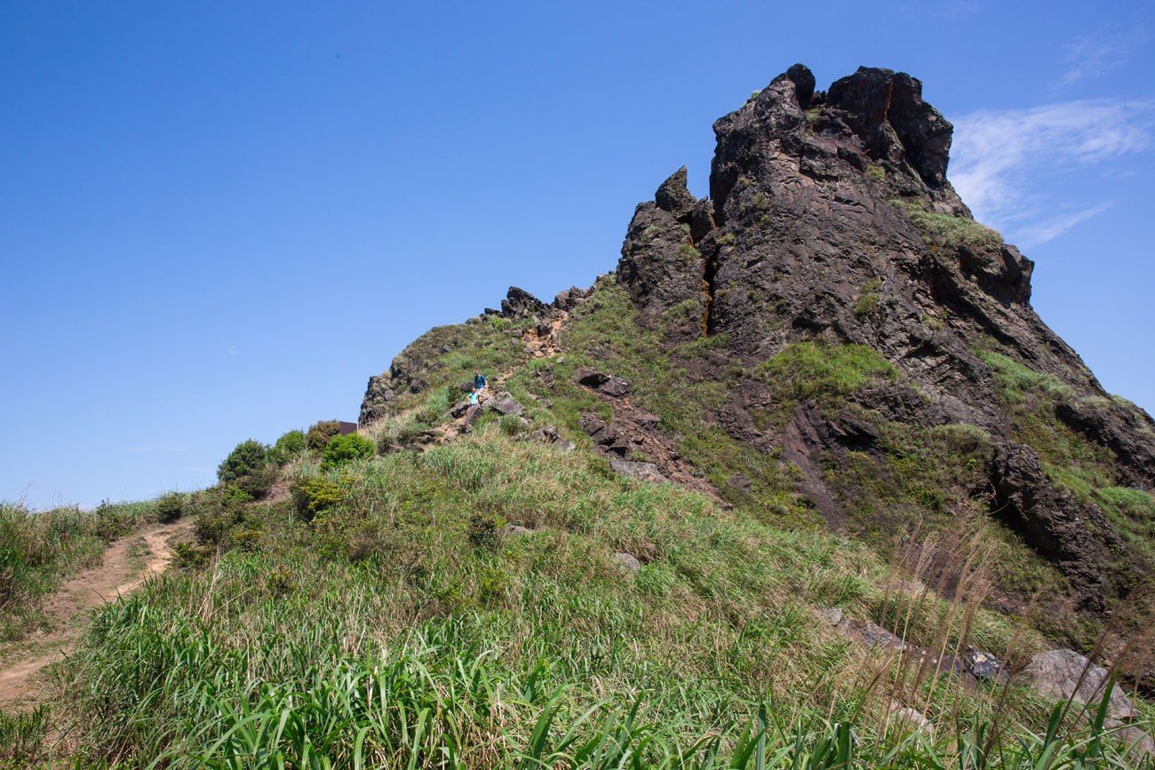 https://s27363.pcdn.co/wp-content/uploads/2017/09/Teapot-Mountain.jpg.optimal.jpg