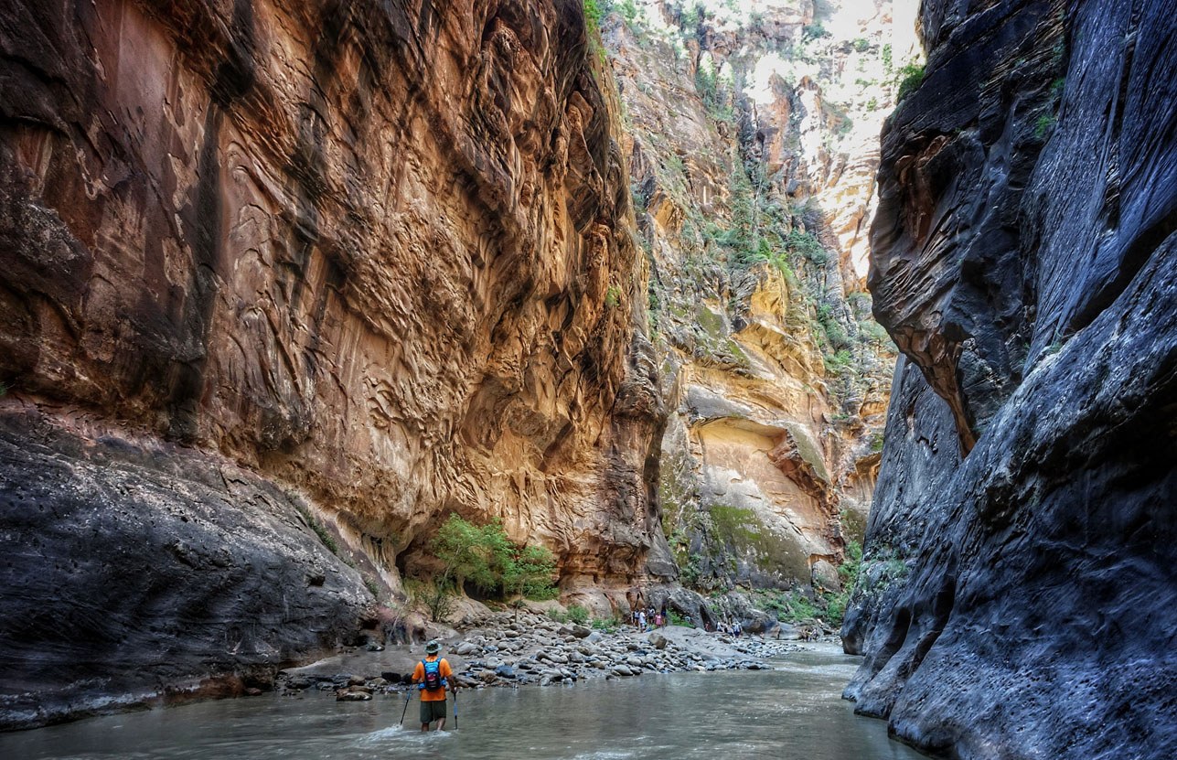 8 Amazing Slot Canyons To Explore In The American Southwest Earth Trekkers 0652