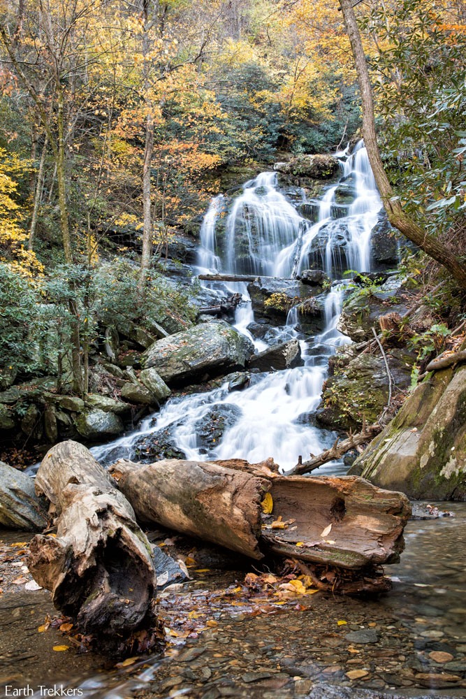 Photographing Waterfalls near Asheville, North Carolina | Earth Trekkers