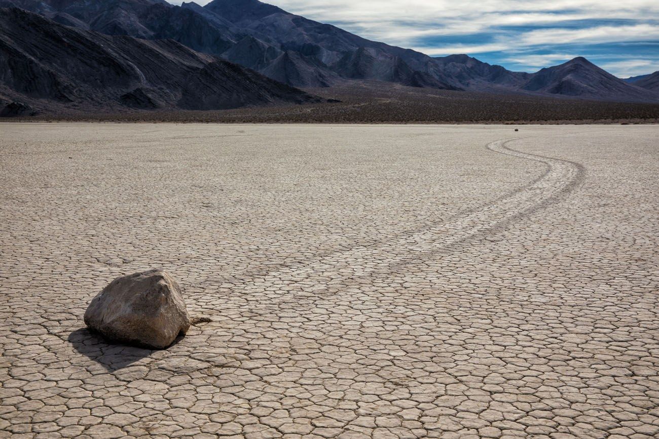 Timbuktu, Turpan city, Wadi Halfa,  Kebili, Queensland,  Death Valley, Danakil Desert, Dasht-e Lut, hottest city in the world, hottest temperature in the world today, hottest country on earth, hottest place on earth temperature, death valley temperature 