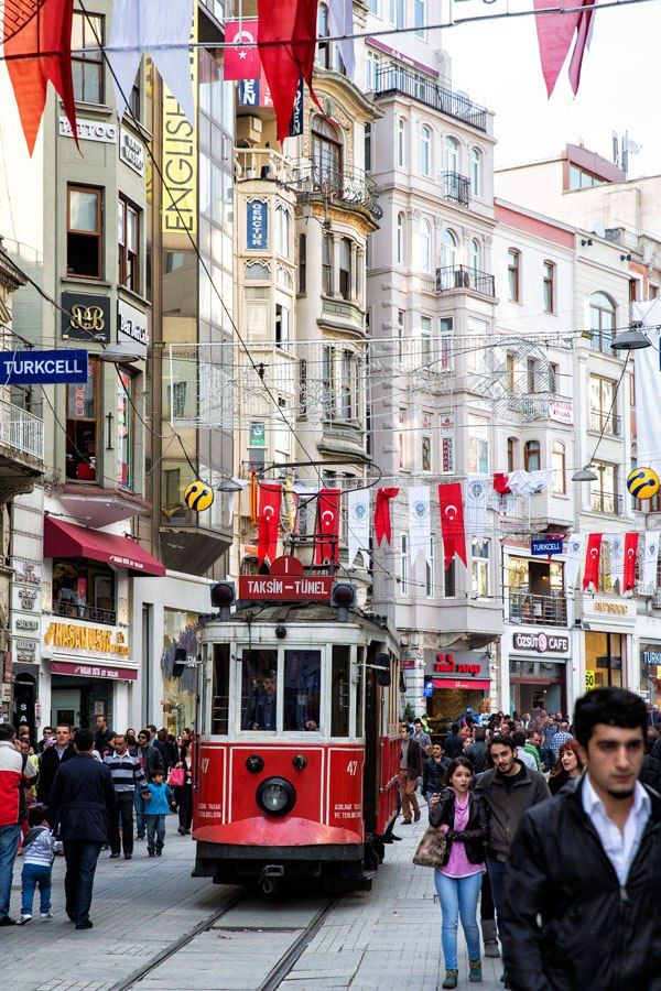 Istiklal Street | 10 Day Turkey Itinerary