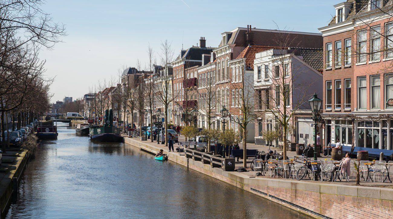 The Hague Canal
