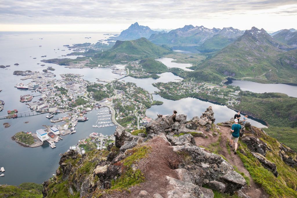 How to Hike Svolvaer Fløya Djevelporten in the Lofoten Islands Earth Trekkers