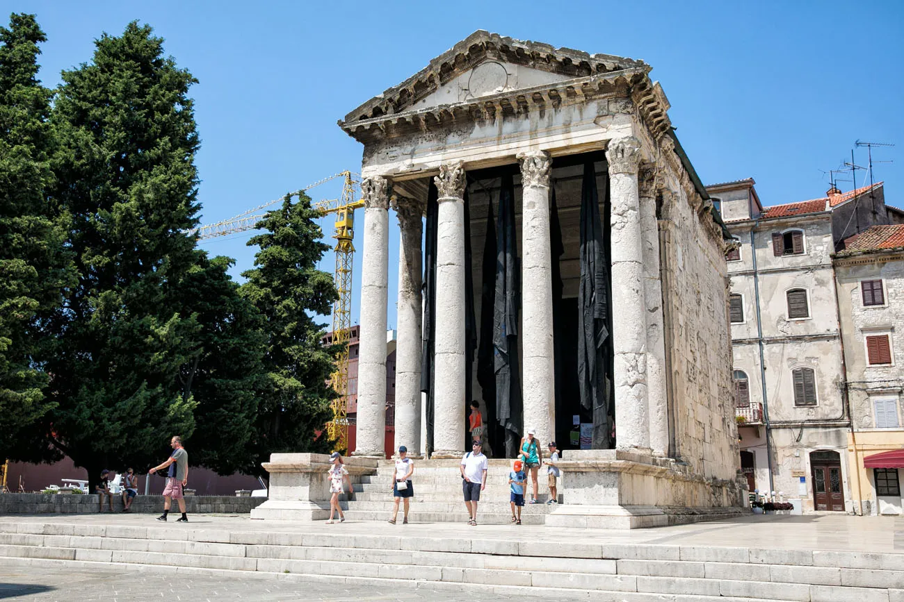 Temple of Augustus Pula