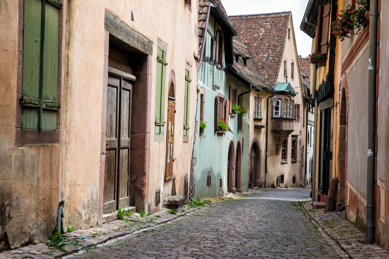 10 Fairytale Towns to Visit on the Alsace Wine Route – Earth Trekkers