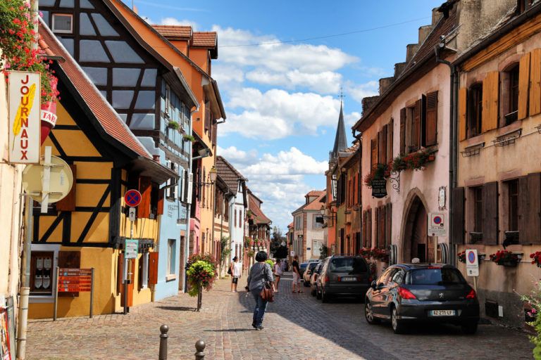 10 Fairytale Towns To Visit On The Alsace Wine Route | Earth Trekkers