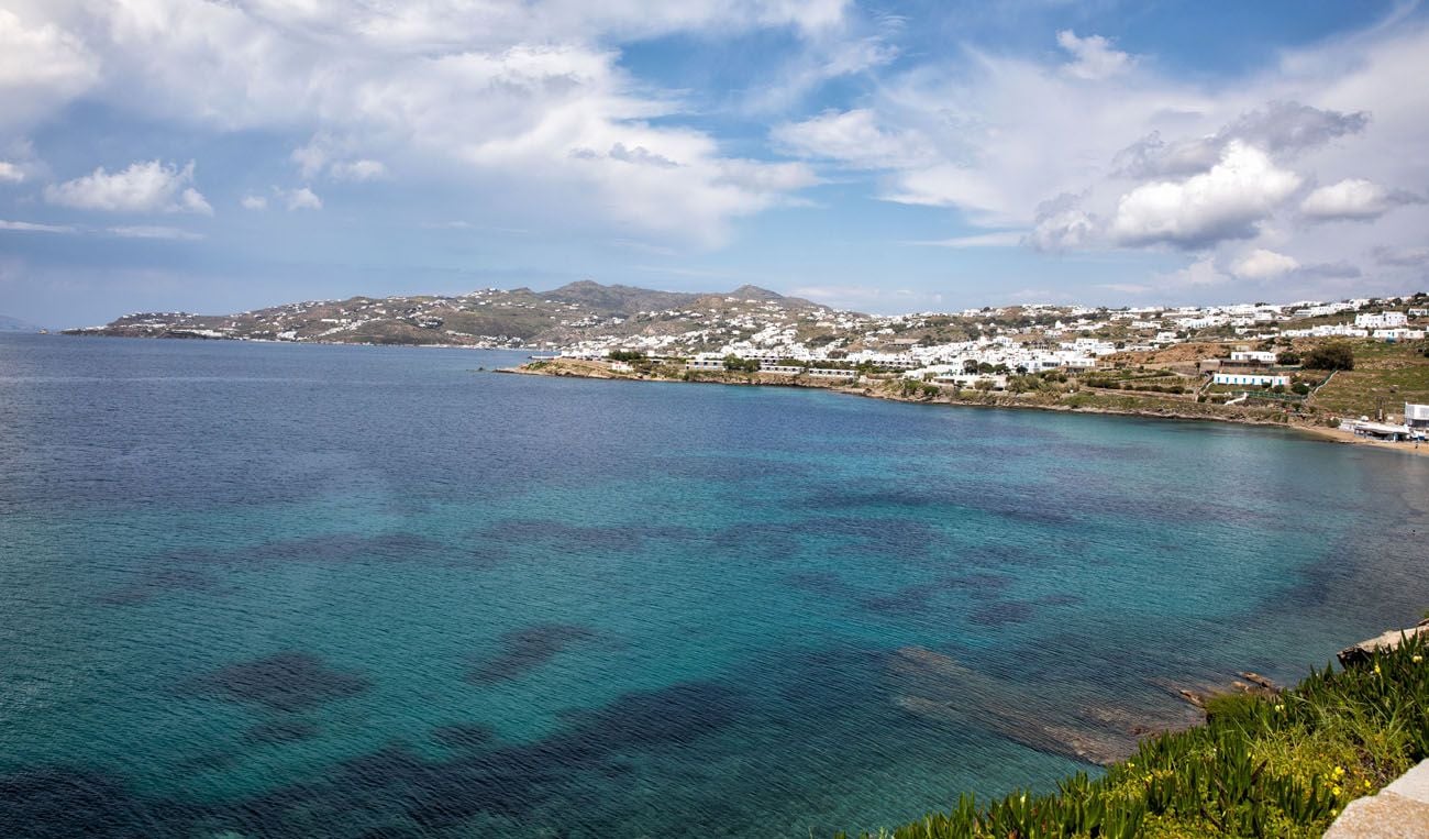 Top 10 best things to see & do on the Greek island of Mykonos