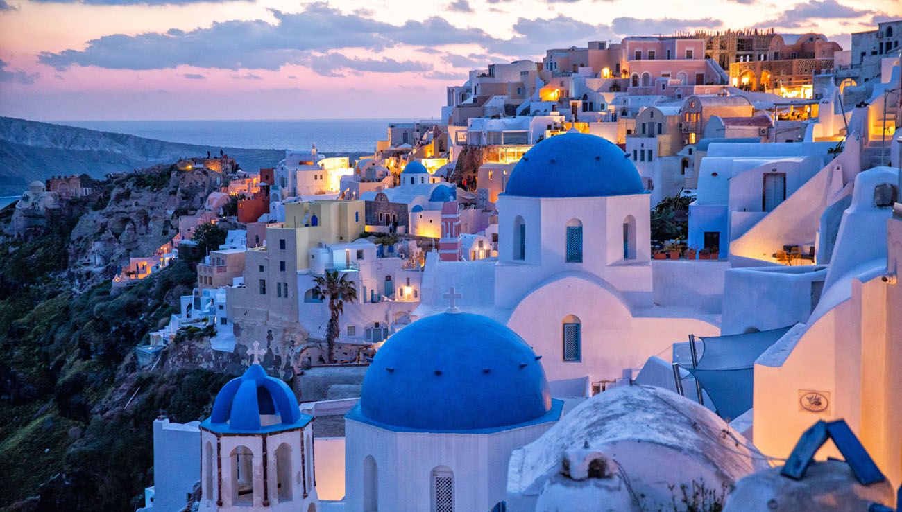 Sunset In Oia Santorini 2 Amazing Photography Locations Earth Trekkers Sunset In Oia Santorini 2 Amazing Photography Locations Earth Trekkers