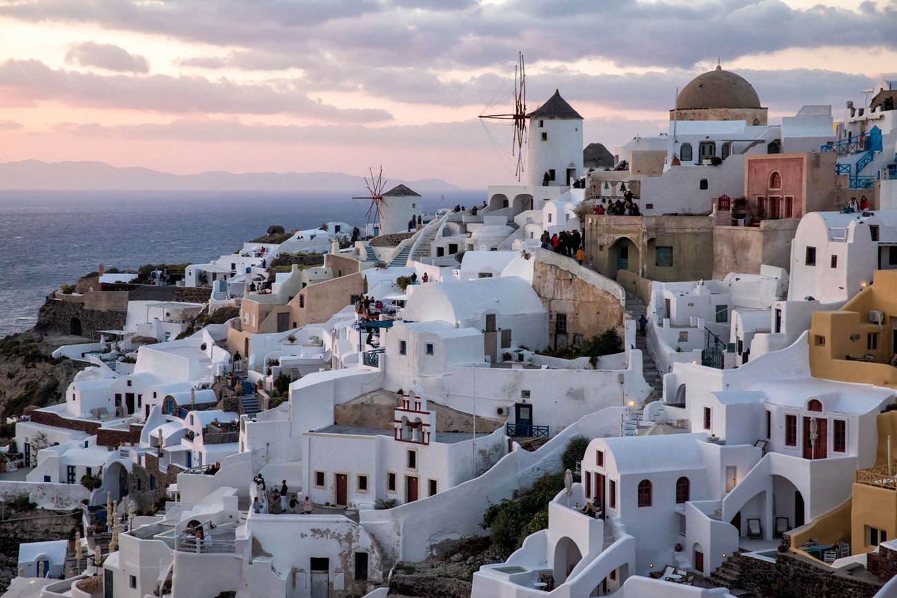 15 Best Things To Do In Santorini For An Epic Island Holiday!