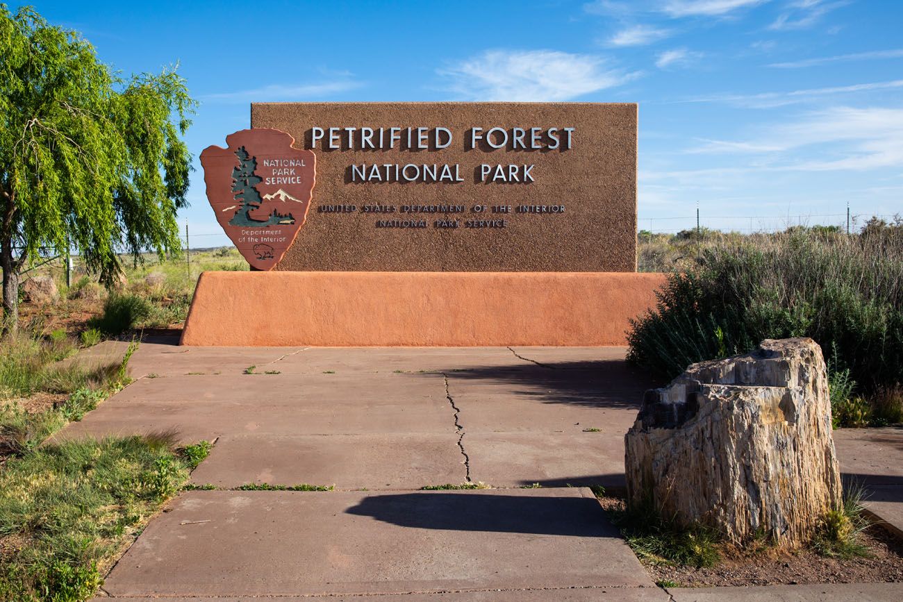 petrified forest national park sign