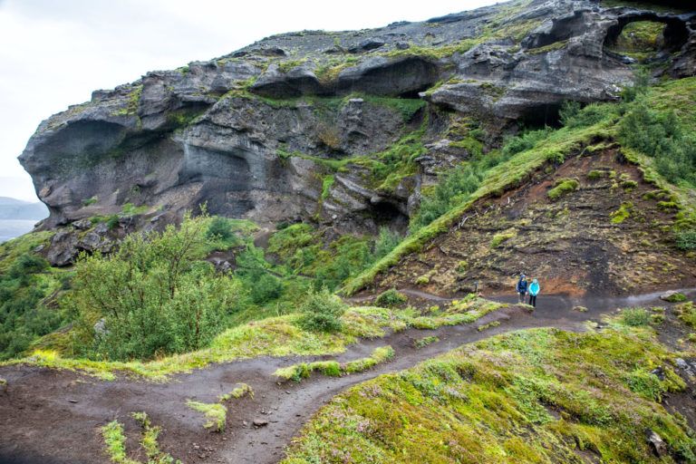 Fimmvörðuháls Hike: A Step-By-Step Guide to Iceland's Best Day Hike ...