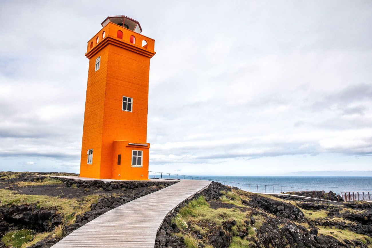 Iceland Lighthouse - Earth Trekkers