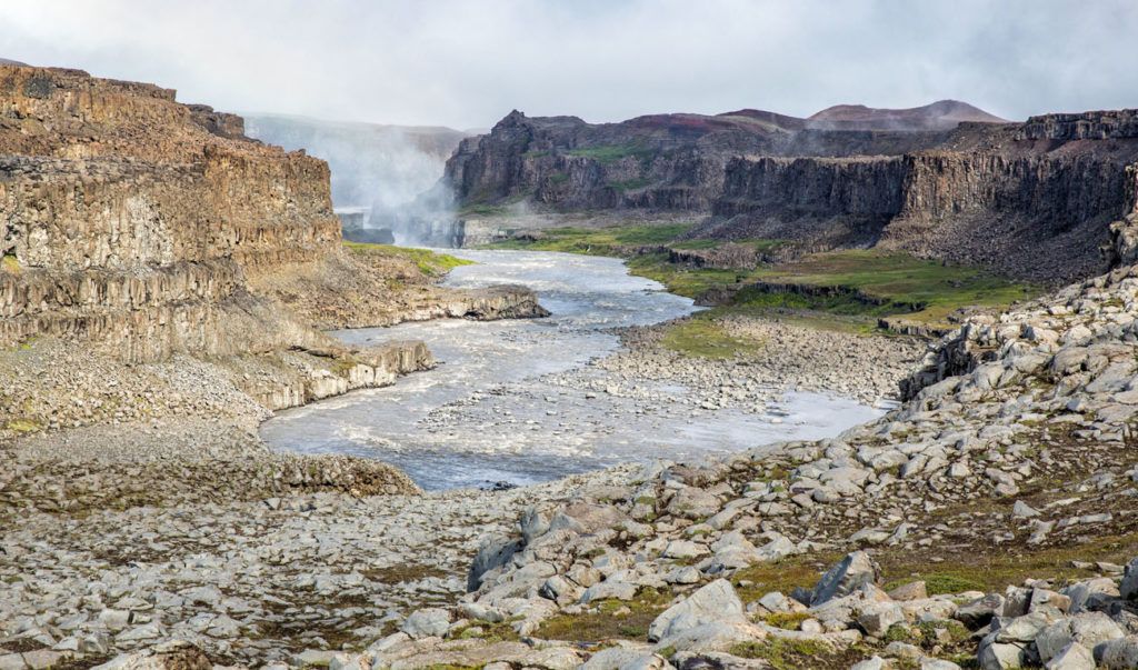 How to Visit Dettifoss and Selfoss Waterfalls in Iceland Earth Trekkers