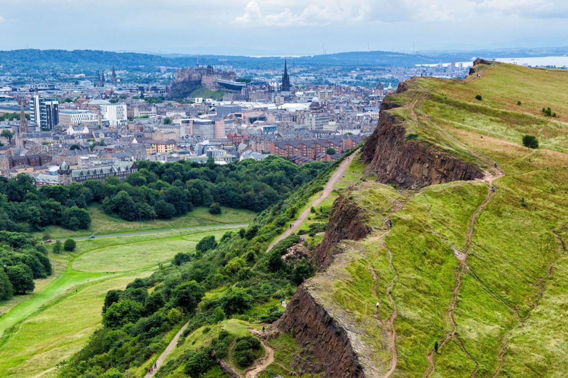 Arthur s Seat Climb An Extinct Volcano In Edinburgh Earth Trekkers