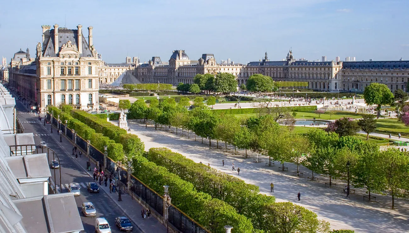 Where to Stay in Paris near Louvre