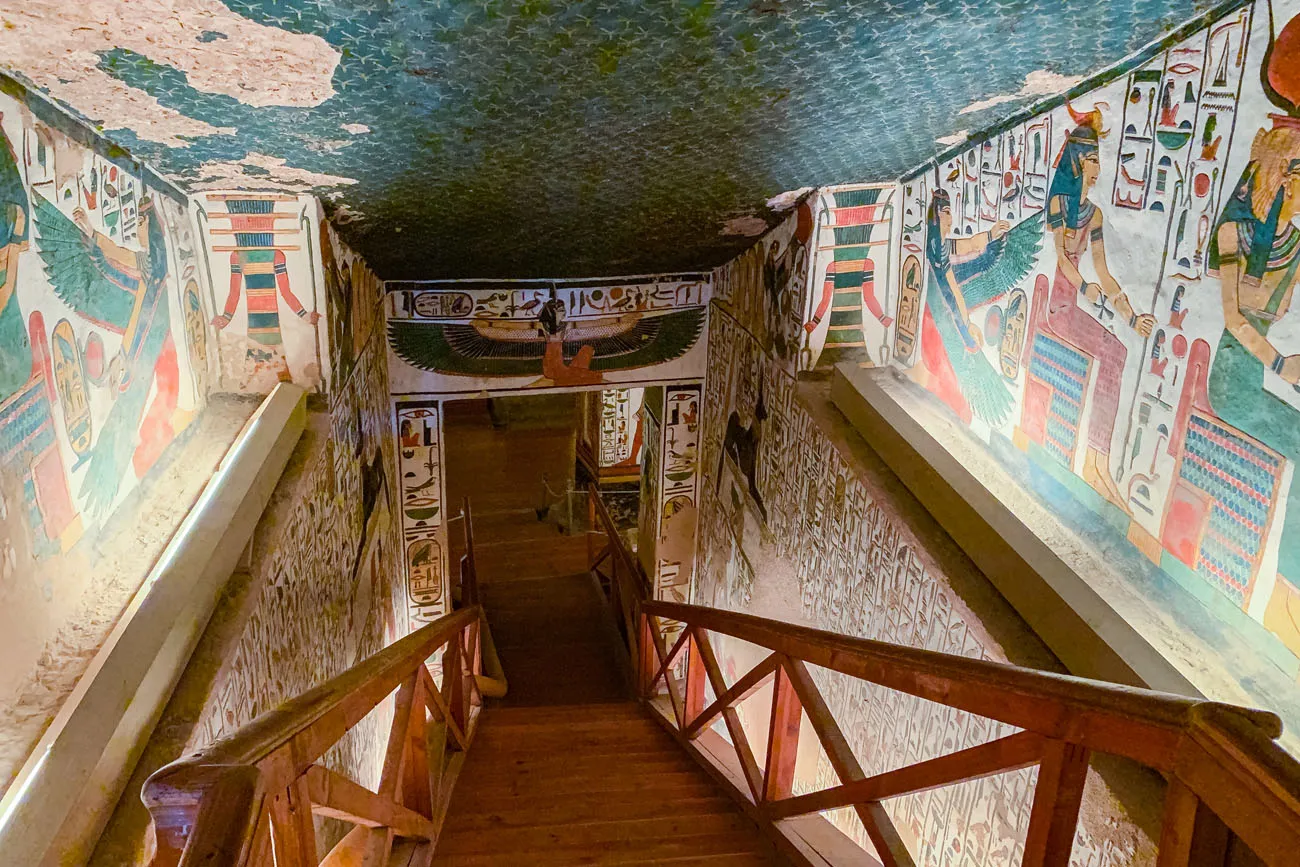 Nefertari Staircase