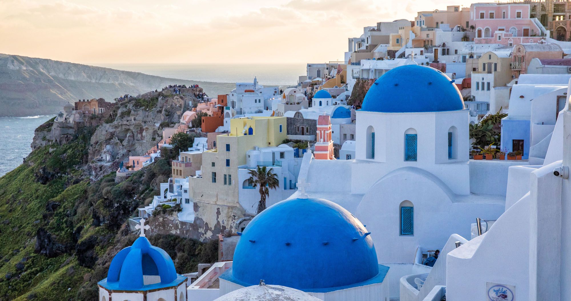 Featured image for “10 Day Greece Itinerary: Santorini, Naxos, Mykonos & Athens”
