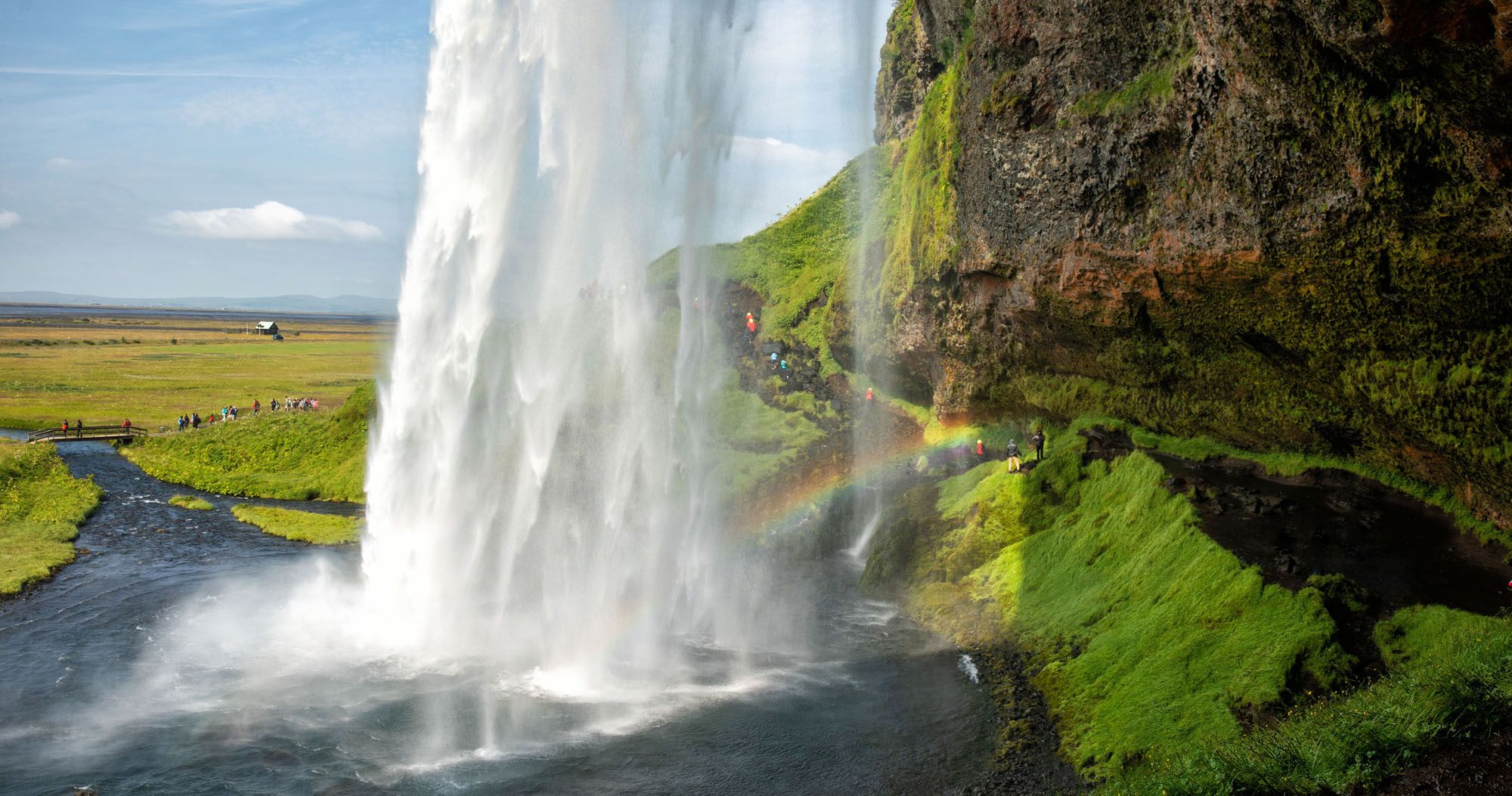 Featured image for “10 Days in Iceland: Itinerary for First-Time Visitors”