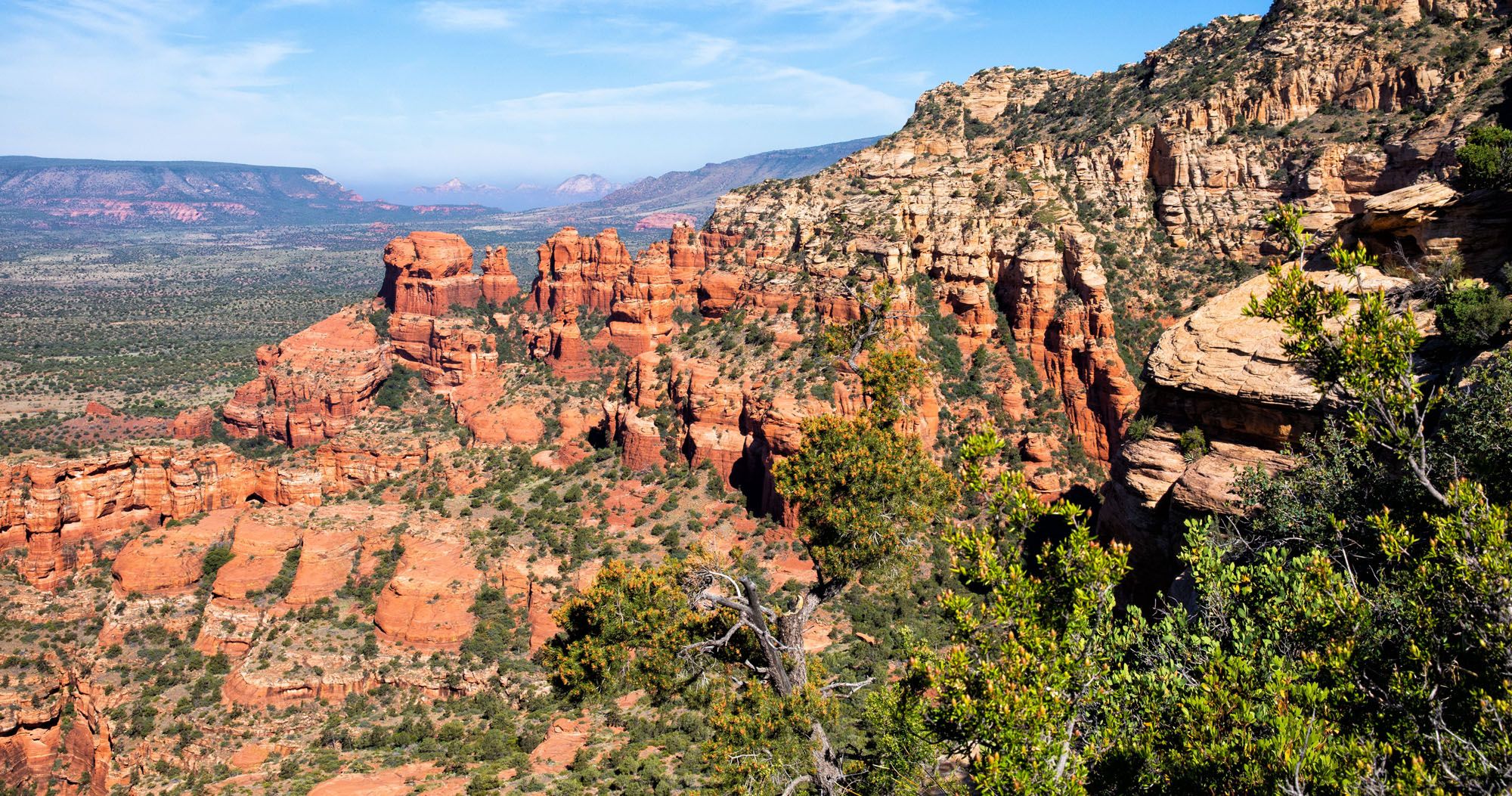 Featured image for “How to Hike the Bear Mountain Trail in Sedona, Arizona”