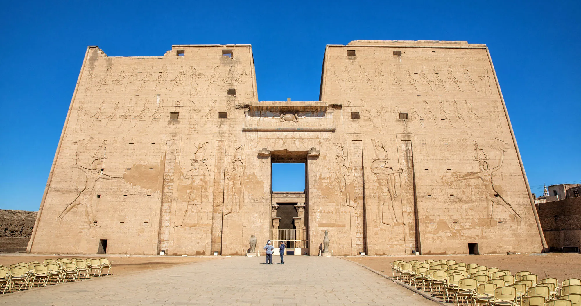 Featured image for “Driving Between Aswan and Luxor: How to Visit Kom Ombo, Edfu & Esna”