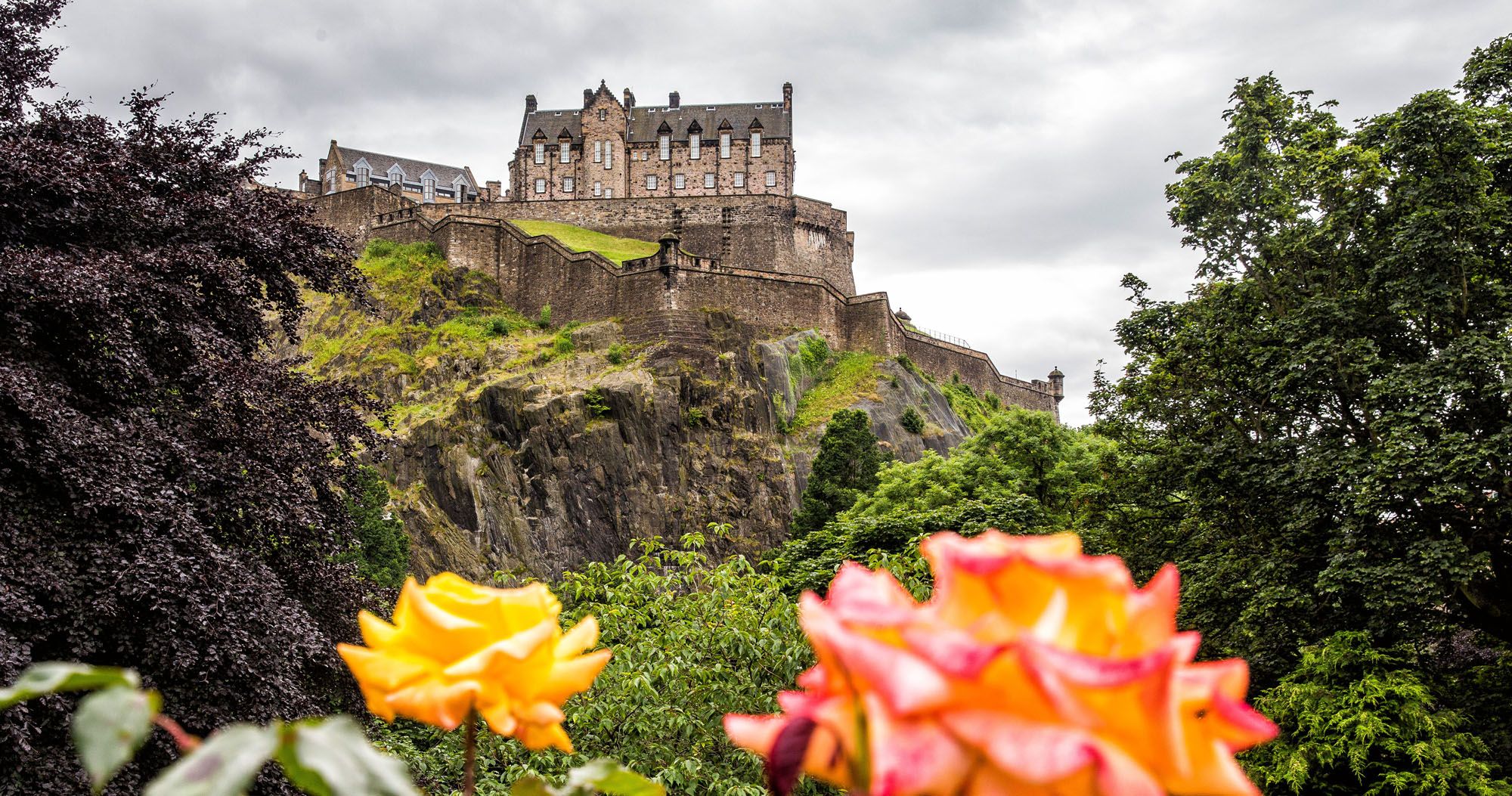 Featured image for “Edinburgh Castle: Important Things to Know Before You Go”