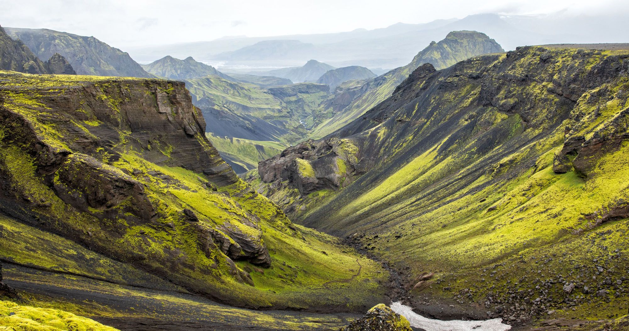Featured image for “Fimmvörðuháls Hike: A Step-By-Step Guide to Iceland’s Best Day Hike”