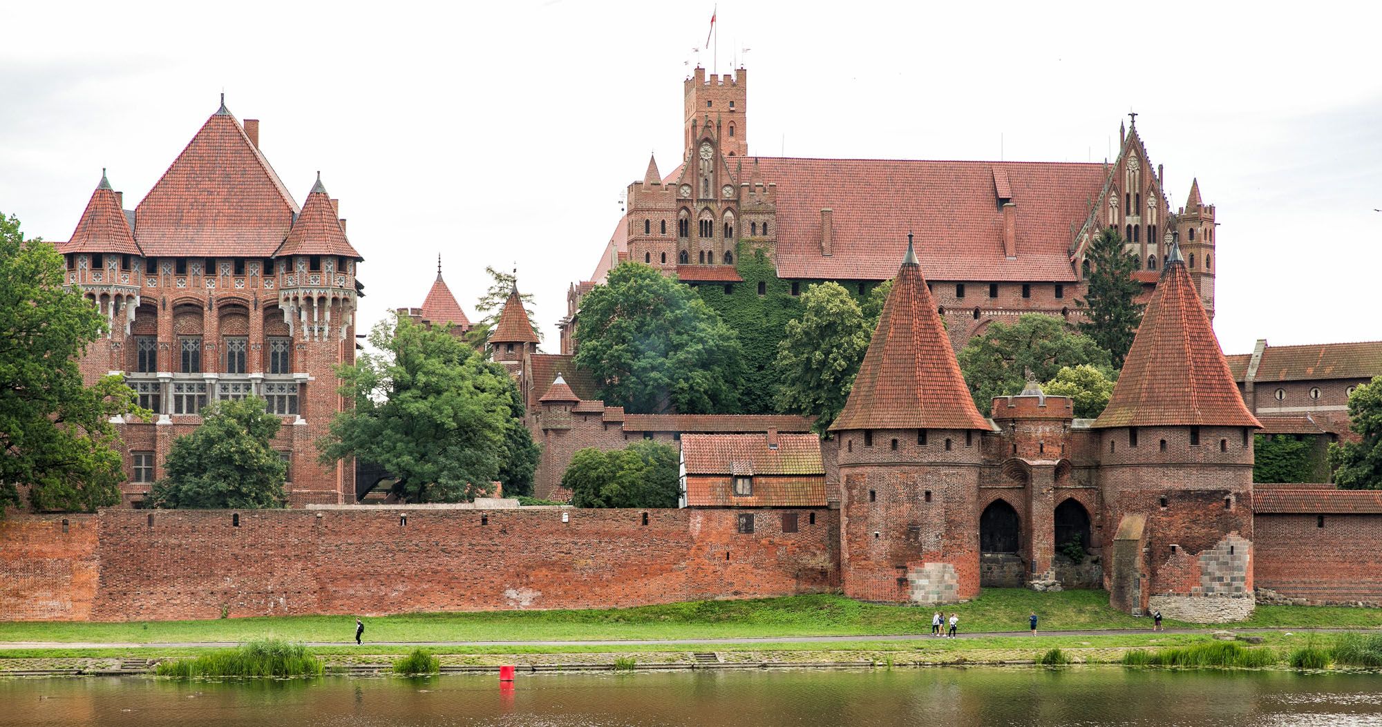 Featured image for “Malbork Castle: Plan the Perfect Day Trip from Gdansk”