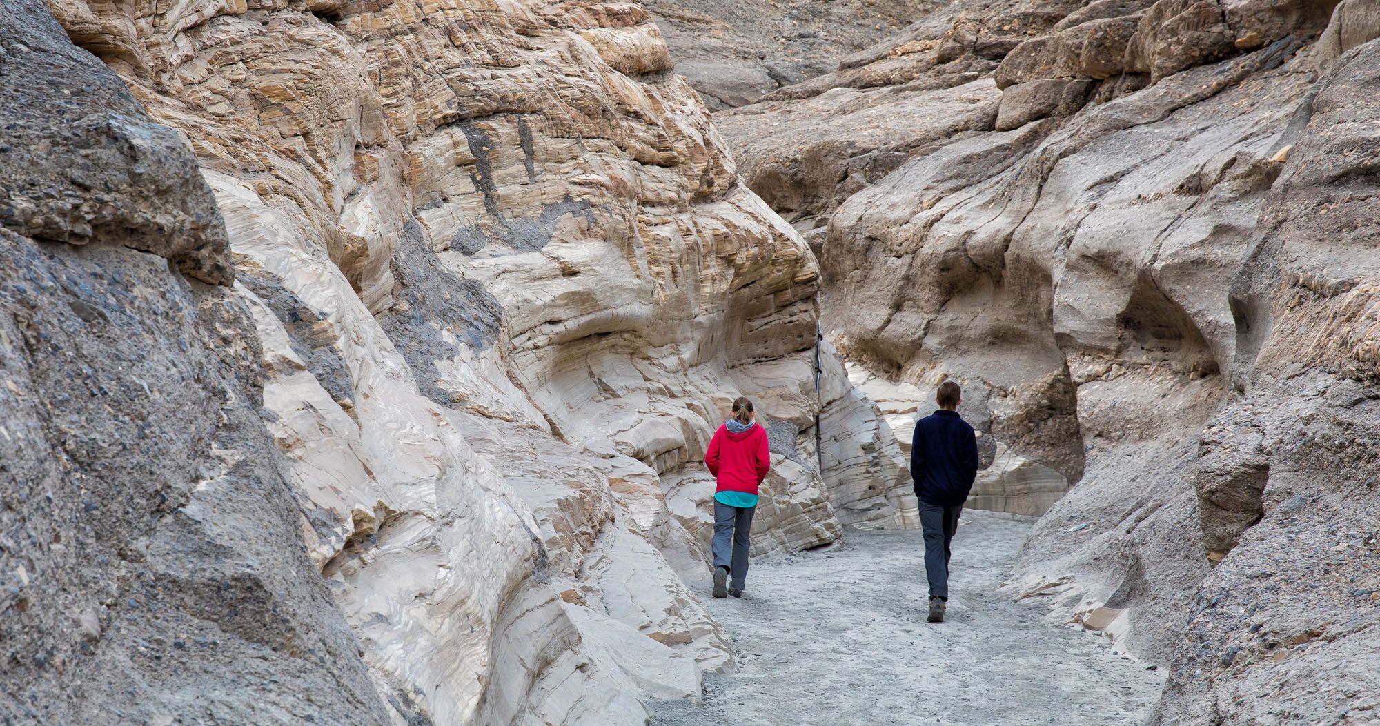 Featured image for “Hiking Mosaic Canyon in Death Valley”