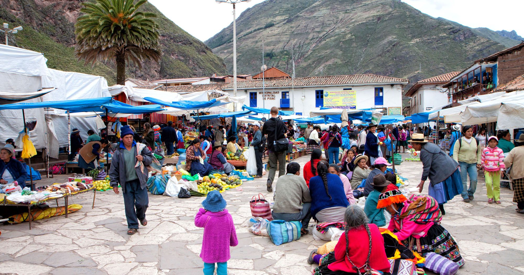 Featured image for “Shopping at the Market in Pisac”