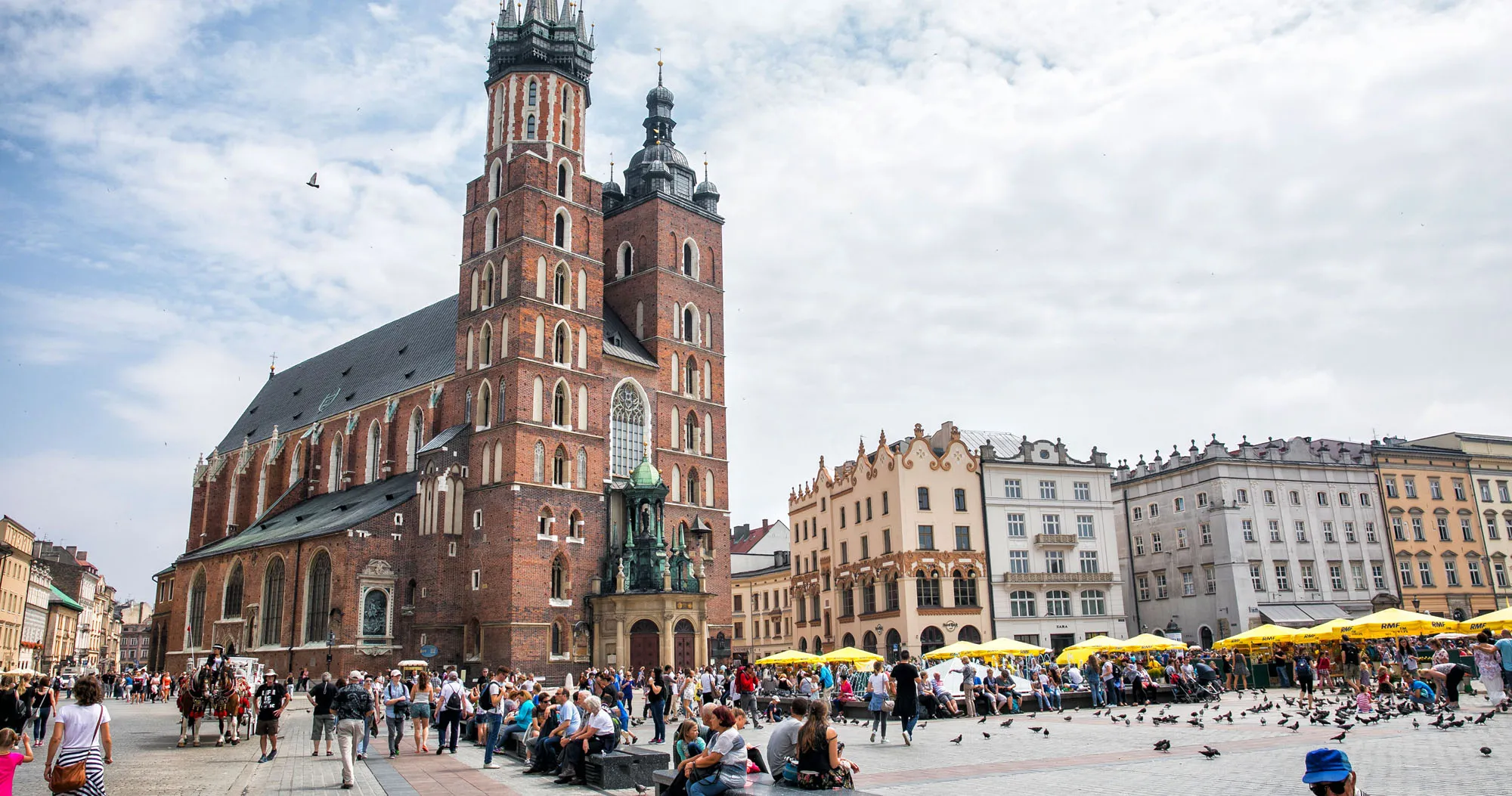 Featured image for “10 Day Poland Itinerary: Gdansk, Warsaw & Krakow”