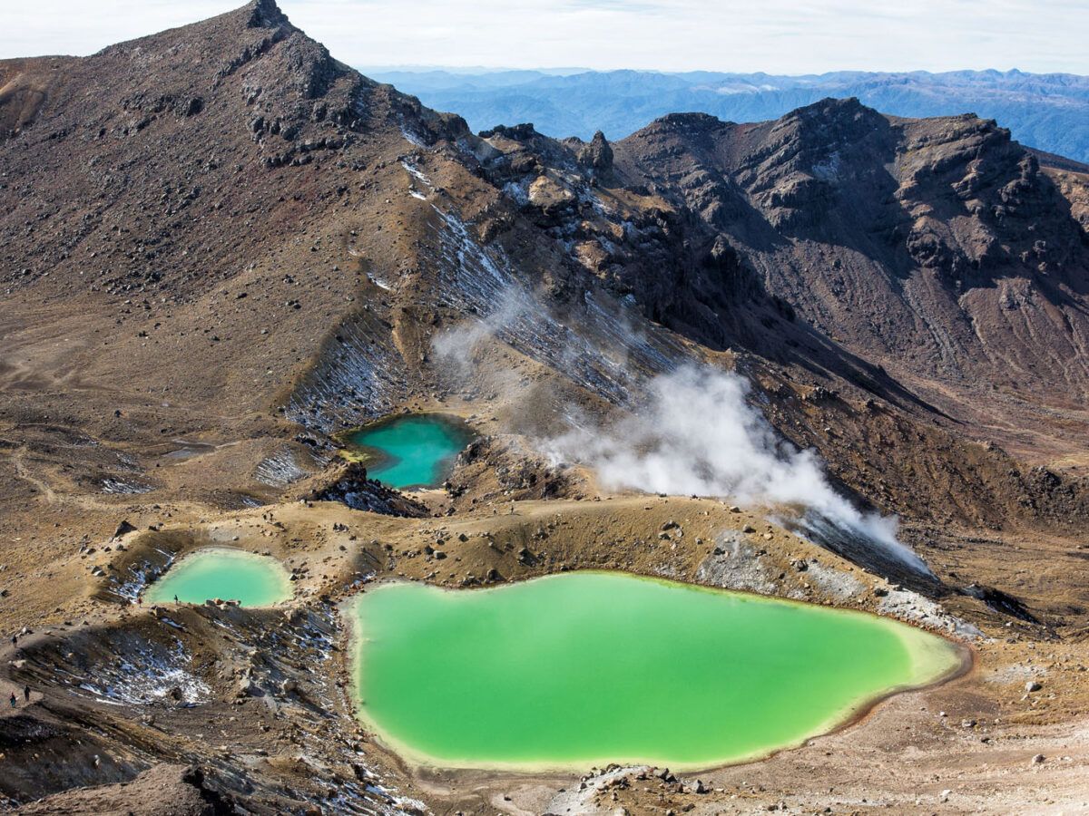 Tongariro Alpine Crossing, Zealand's Best Single Day Hike Earth Trekkers