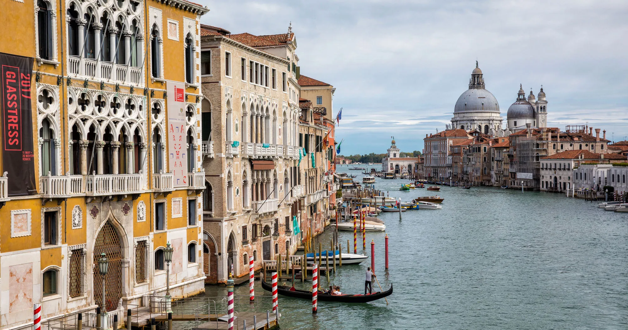 Featured image for “20 Photos That Will Make You Want to Visit Venice Italy”